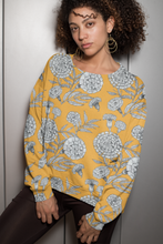 Load image into Gallery viewer, genda phool women&#39;s sweatshirt

