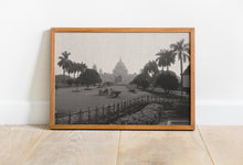 Load image into Gallery viewer, victoria memorial poster
